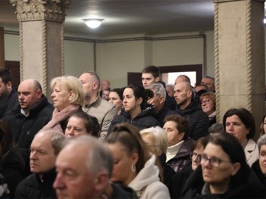 /A/2025/12/[UŽIVO] Povratak relikvija bl Alojzija Stepinca u Zagreb i zatvaranje Jubilejske godineNovi direktorij/251228 Zatvaranje Jubilejske godine - misa u Krašiću (2).jpeg